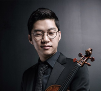 Violinist Deokwoo Kim