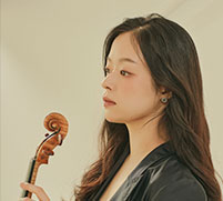 Dami Kim, Violinist